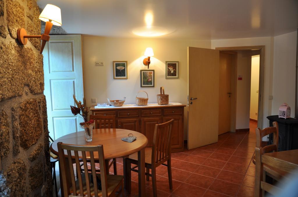 Casa Do Meio Da Vila Loriga Ngoại thất bức ảnh
