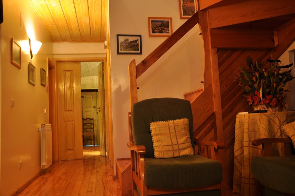 Casa Do Meio Da Vila Loriga Ngoại thất bức ảnh